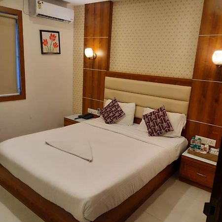 Address 24 Inn Bengaluru Zewnętrze zdjęcie