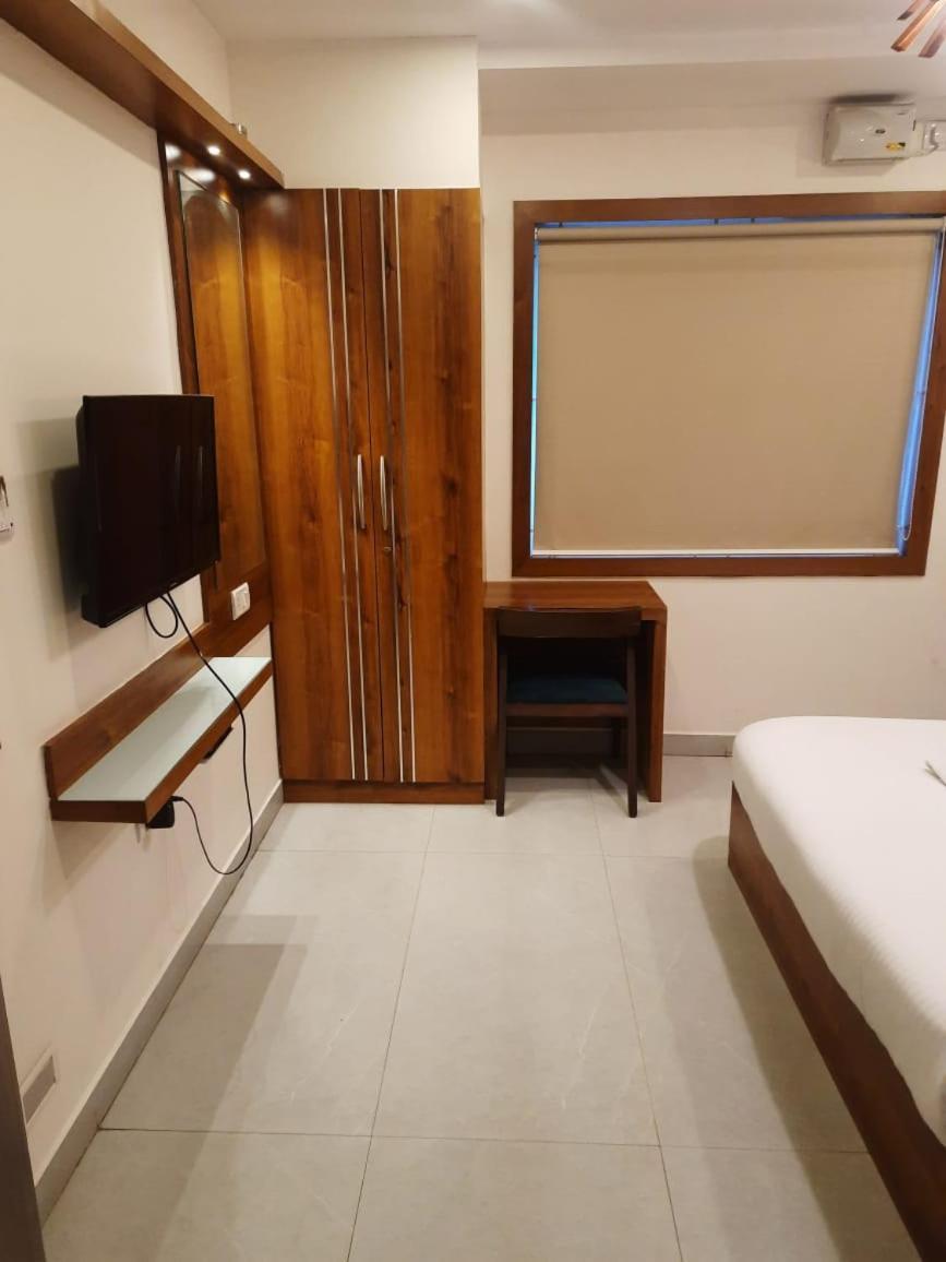 Address 24 Inn Bengaluru Zewnętrze zdjęcie