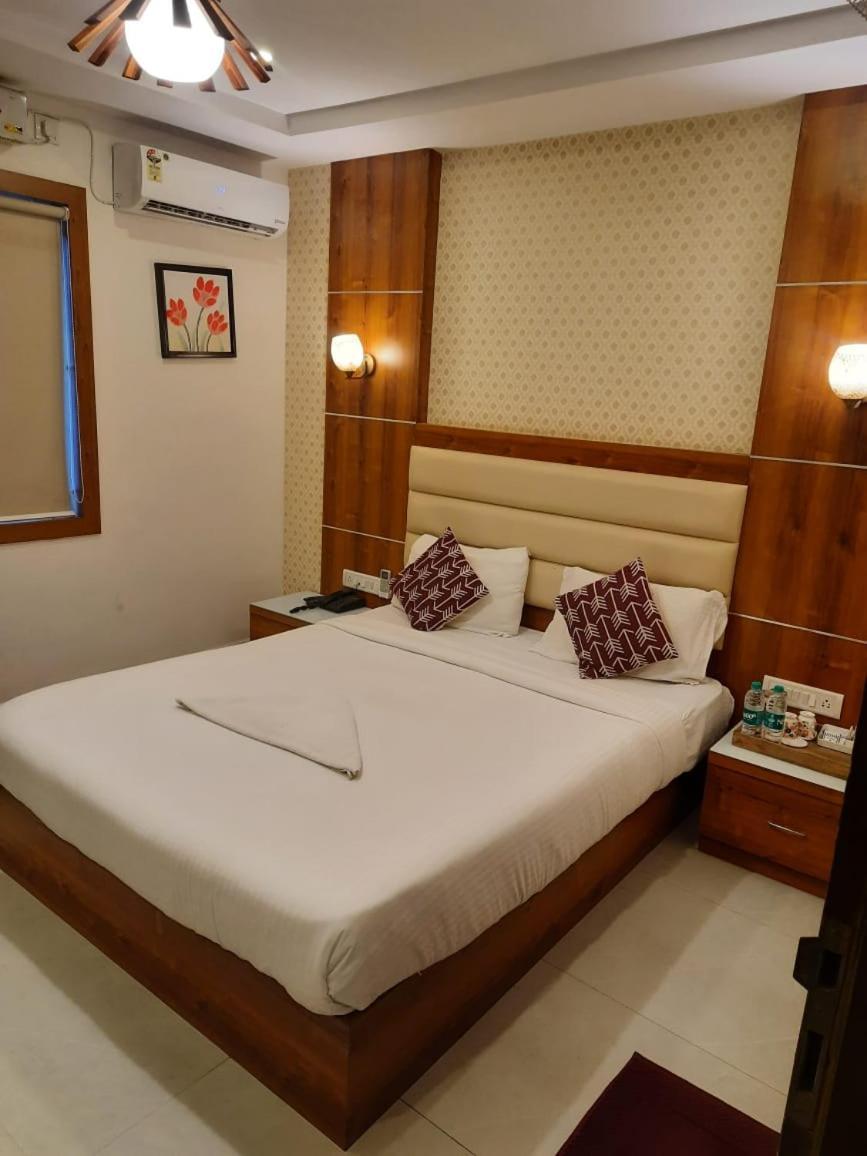 Address 24 Inn Bengaluru Zewnętrze zdjęcie